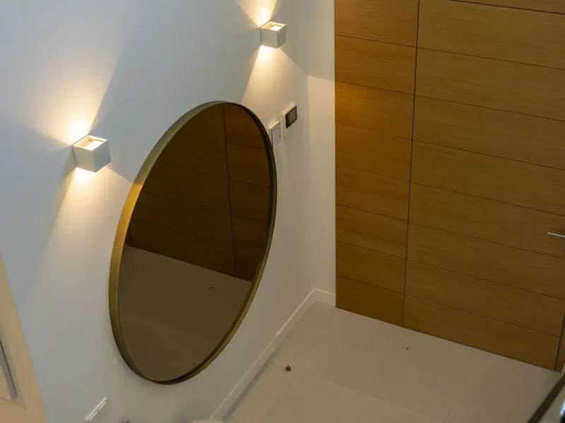 LUXURY ON A WHOLE NEW LEVEL — BETWEEN GOLF AND THE SEA