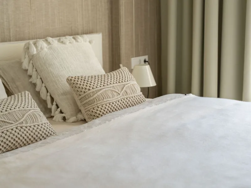 LUXURY ON A WHOLE NEW LEVEL — BETWEEN GOLF AND THE SEA
