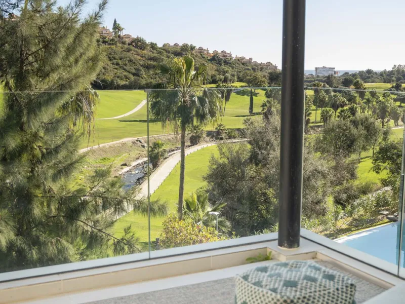 LUXURY ON A WHOLE NEW LEVEL — BETWEEN GOLF AND THE SEA