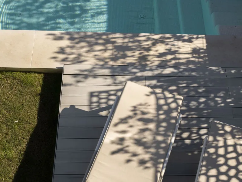 LUXURY ON A WHOLE NEW LEVEL — BETWEEN GOLF AND THE SEA