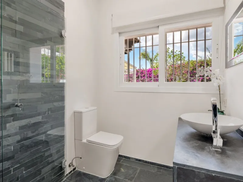 Choosing Mijas Golf is choosing a relaxed, family friendly lifestyle surrounded by nature, in one of the Costa del Sol's most established residential enclaves. Quiet streets, open views and a safe, peaceful atmosphere come together with excellent access t