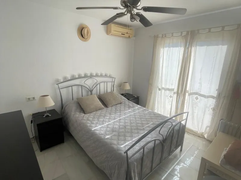 Discover your new home in Mijas Golf! This fantastic and spacious 122 m² penthouse offers a comfortable and tranquil lifestyle in a picturesque setting.