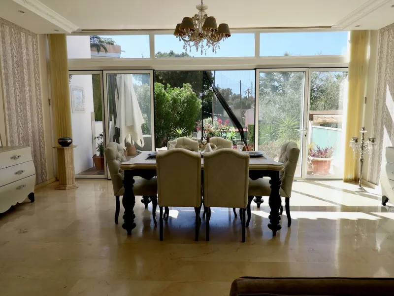 Exclusive townhouse in Riviera del Sol with panoramic views and elegant interior
