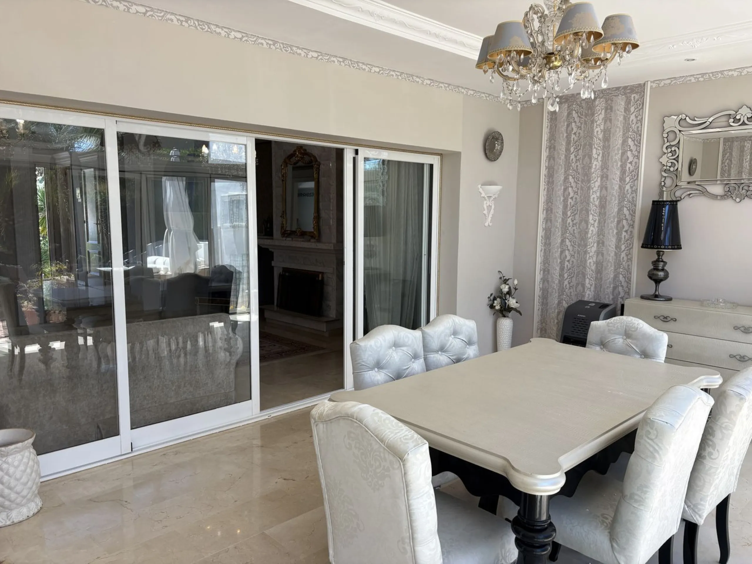 Exclusive townhouse in Riviera del Sol with panoramic views and elegant interior
