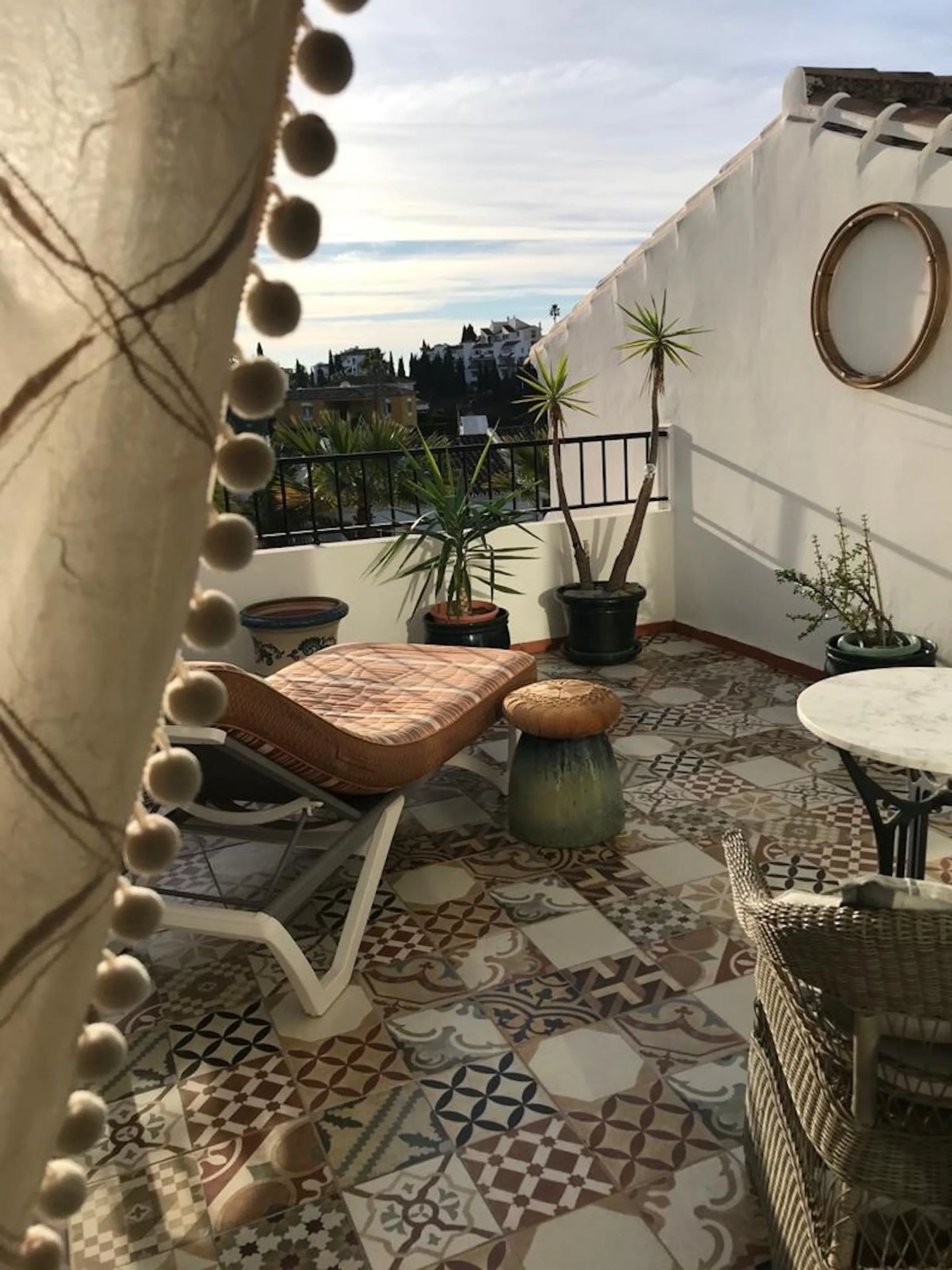 Exclusive townhouse in Riviera del Sol with panoramic views and elegant interior