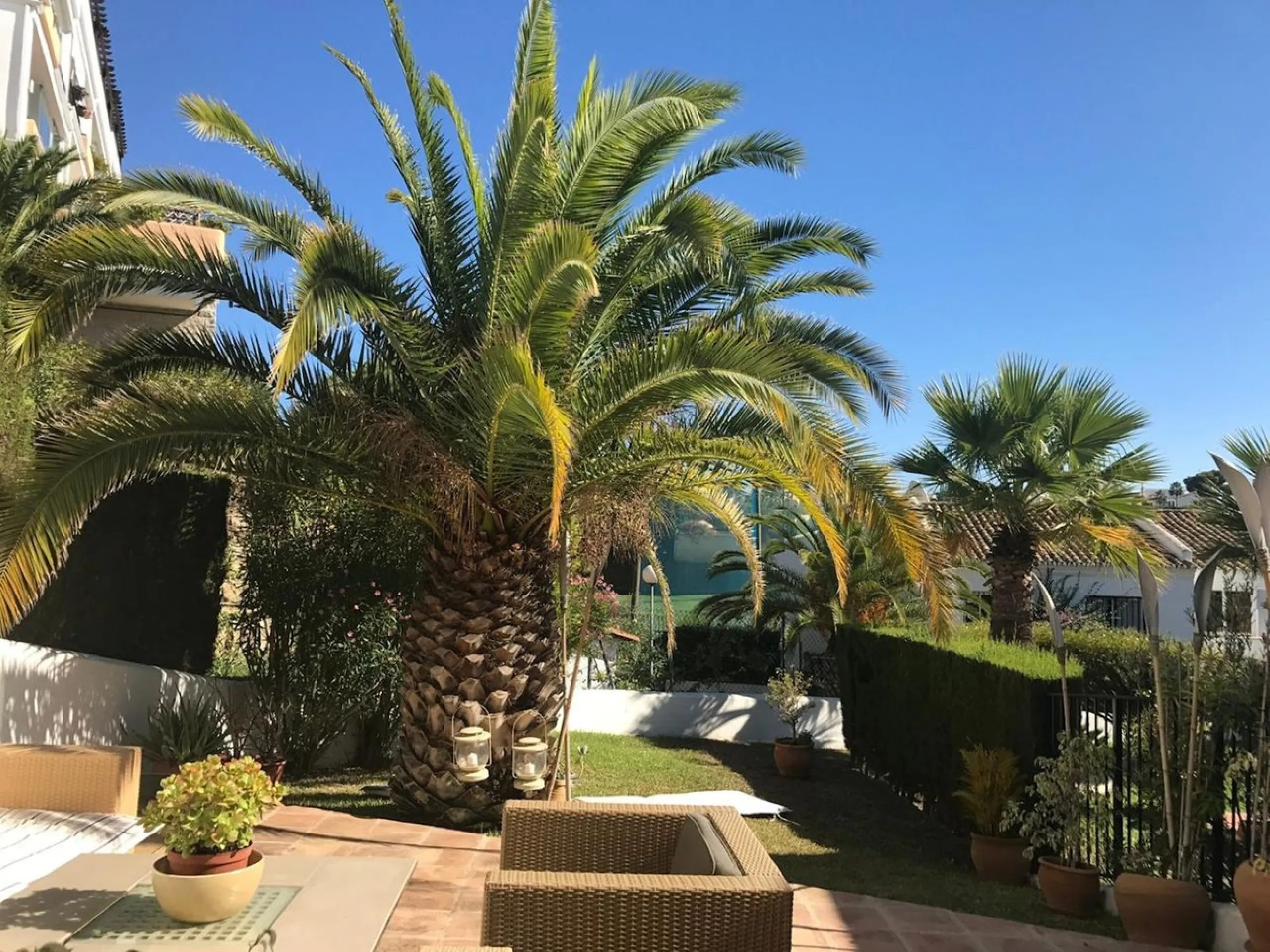 Exclusive townhouse in Riviera del Sol with panoramic views and elegant interior