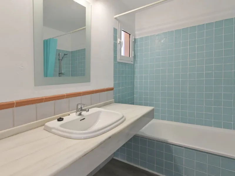 Spacious  apartment with terrace and unobstructed views.