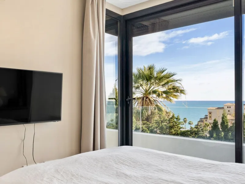 Modern 3-Bedroom Townhouse with Sea Views in One of Fuengirola's Best Locations