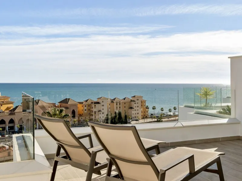 Modern 3-Bedroom Townhouse with Sea Views in One of Fuengirola's Best Locations