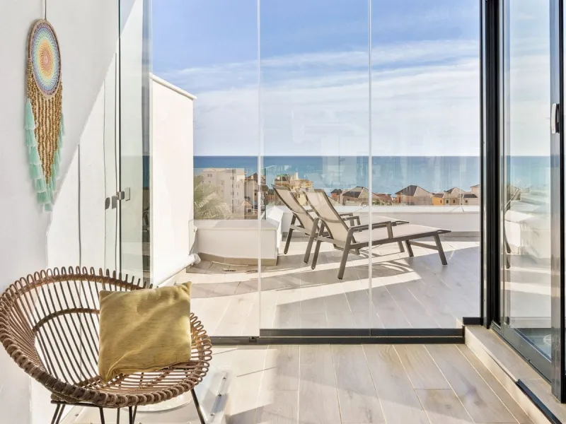 Modern 3-Bedroom Townhouse with Sea Views in One of Fuengirola's Best Locations