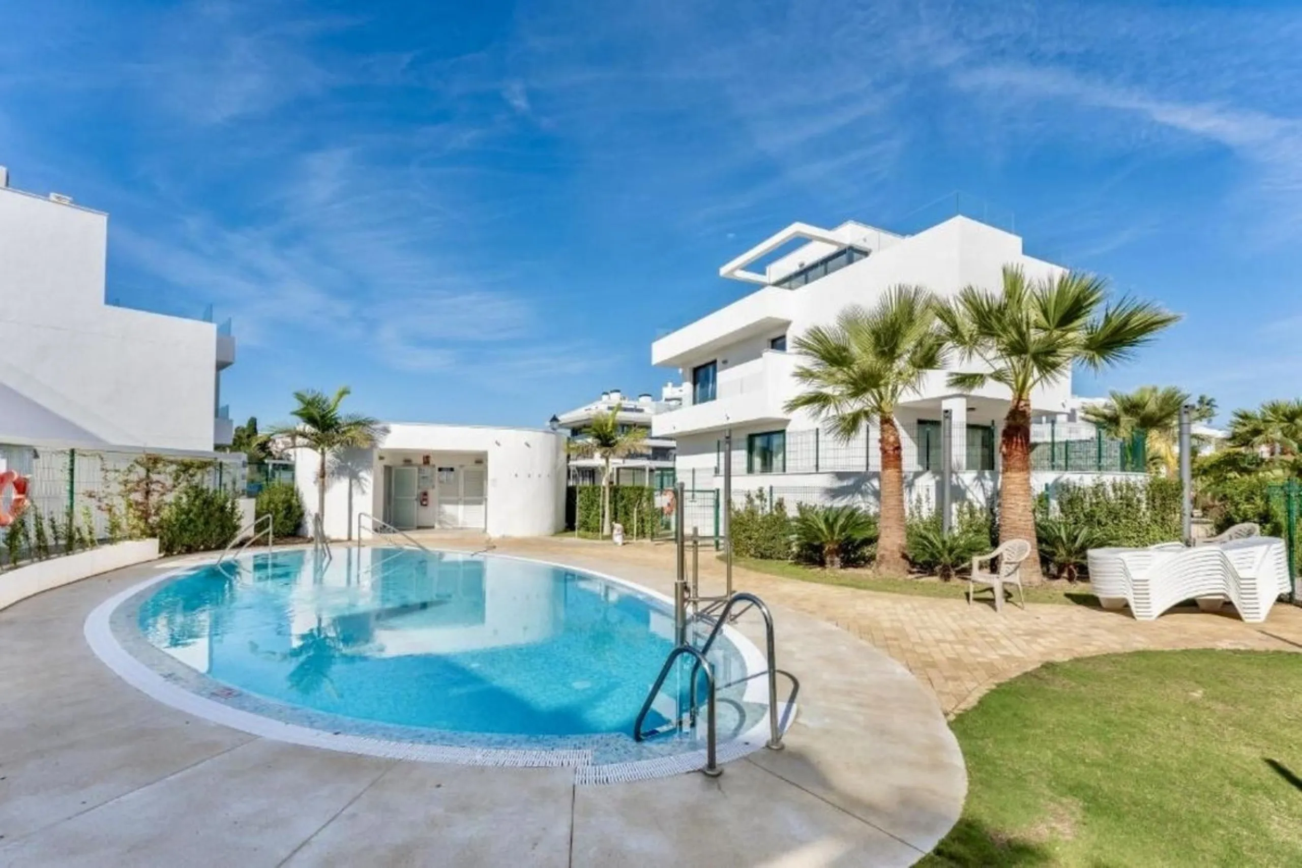 Modern 3-Bedroom Townhouse with Sea Views in One of Fuengirola's Best Locations