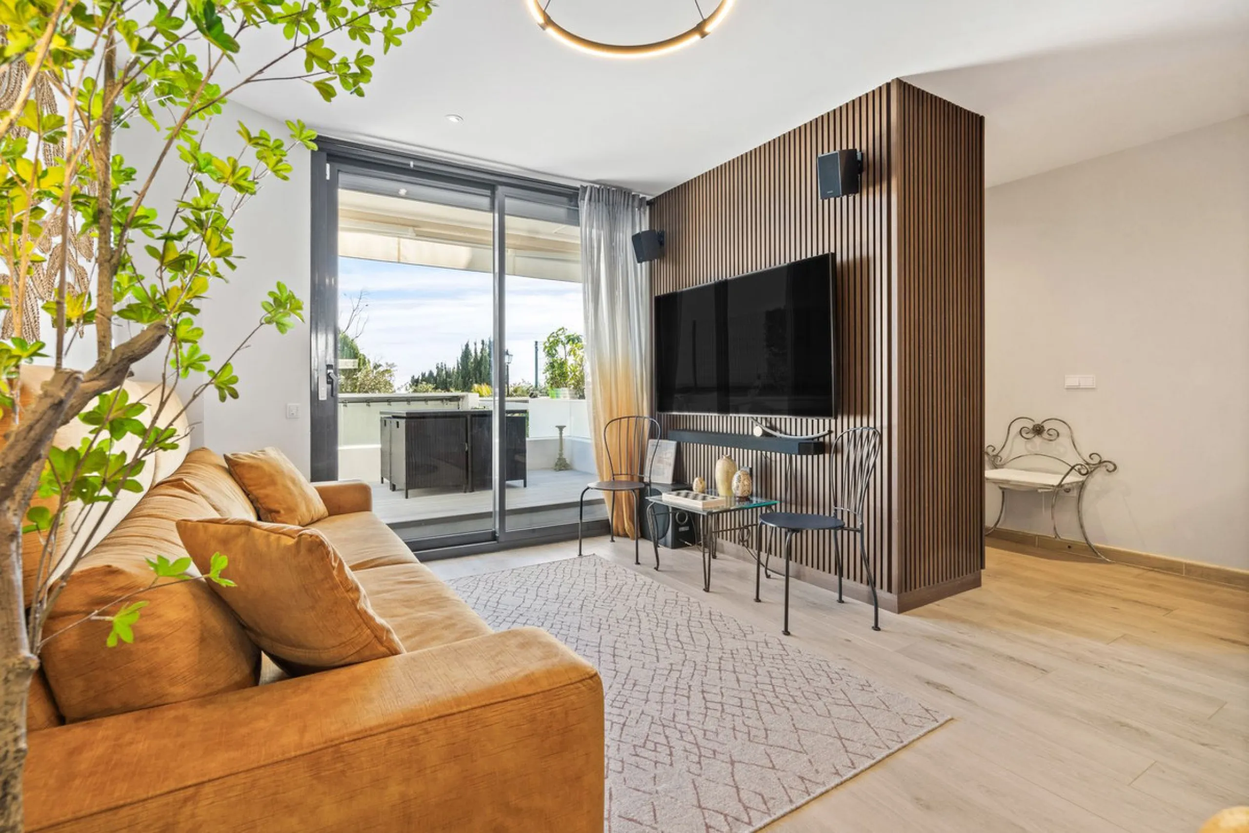 Modern 3-Bedroom Townhouse with Sea Views in One of Fuengirola's Best Locations
