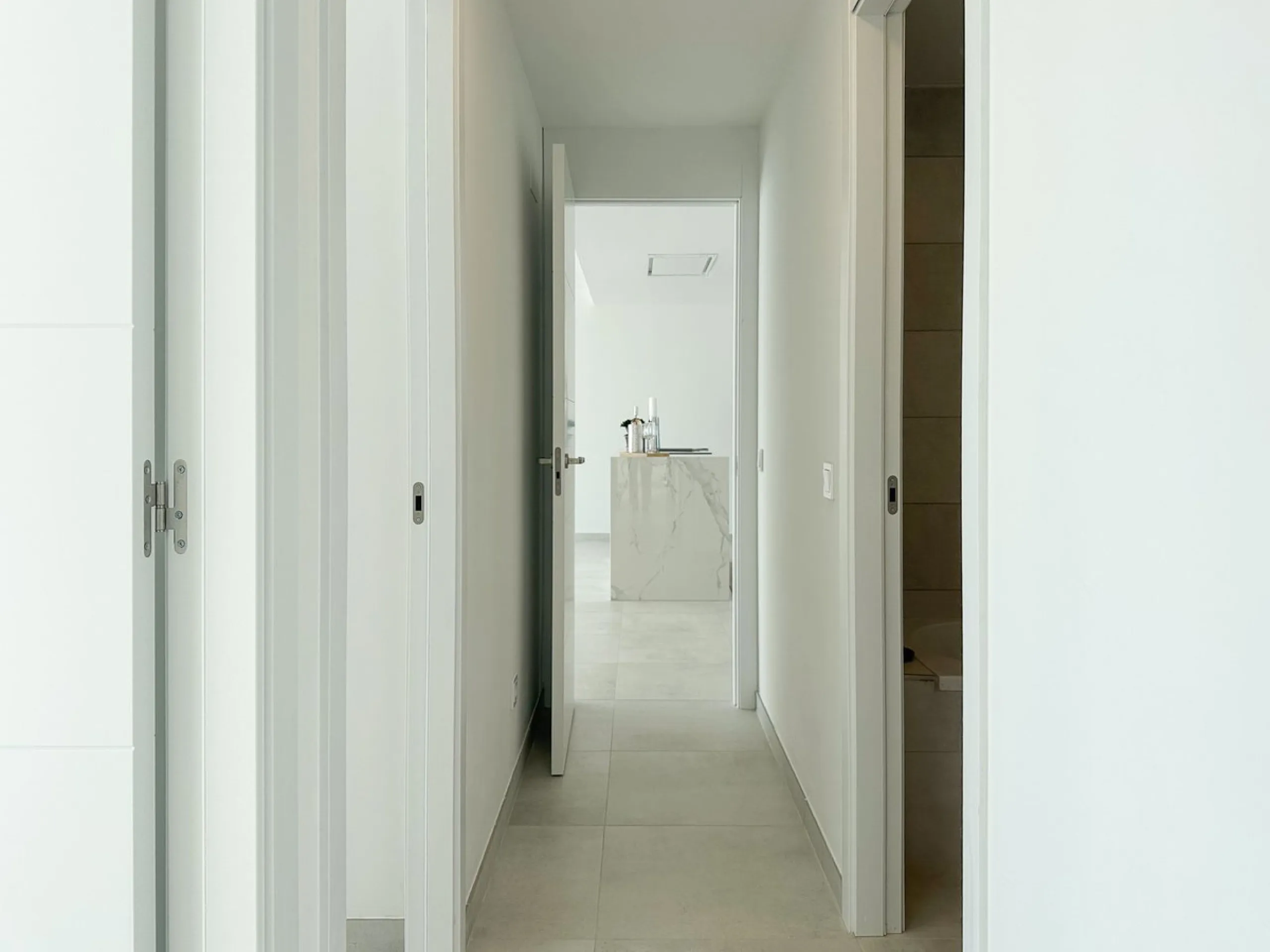 Brand new 3-bedroom apartment with sea views in La Cala de Mijas