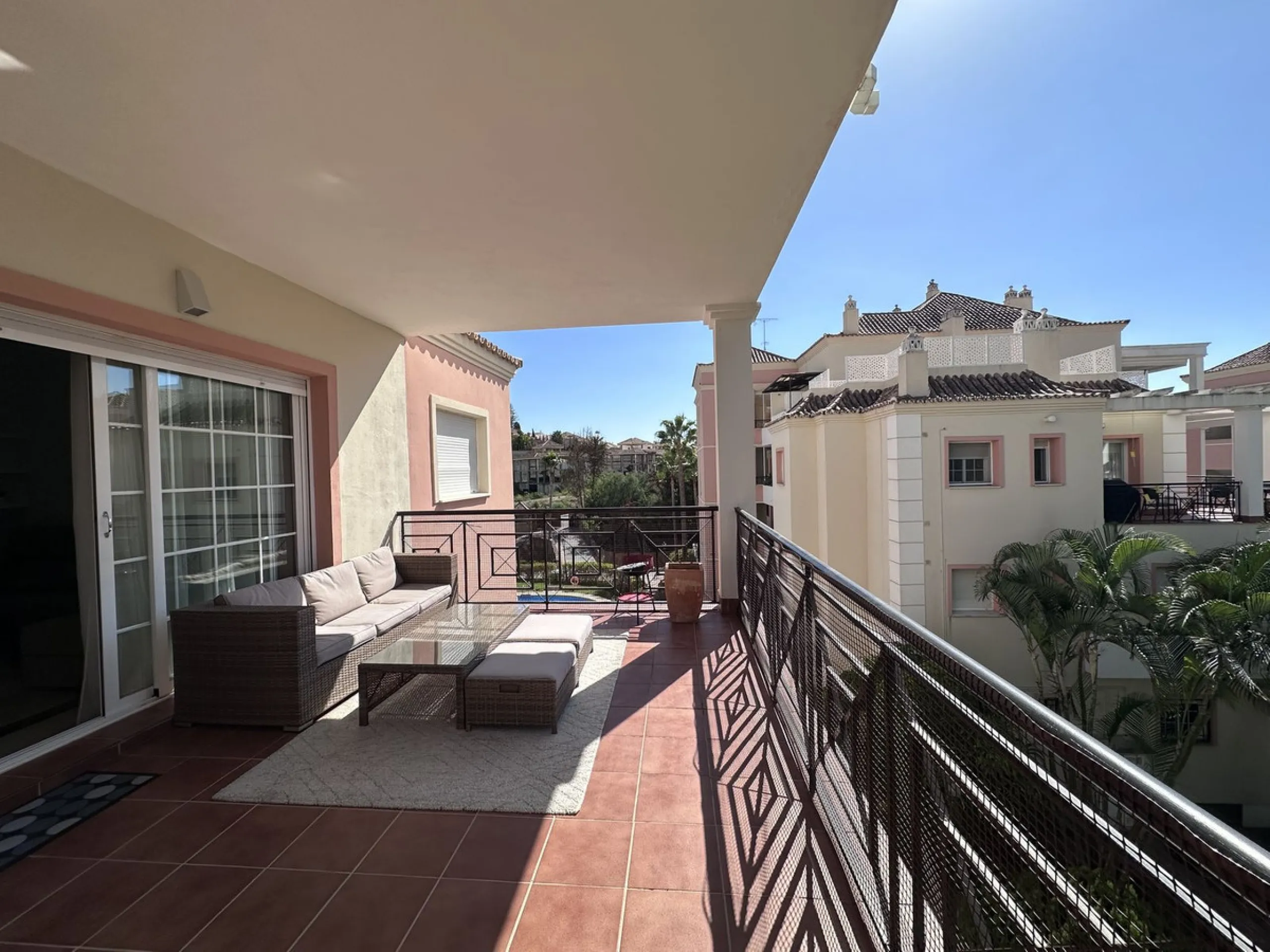 Middle Floor Apartment, Nueva Andalucía, Costa del Sol.