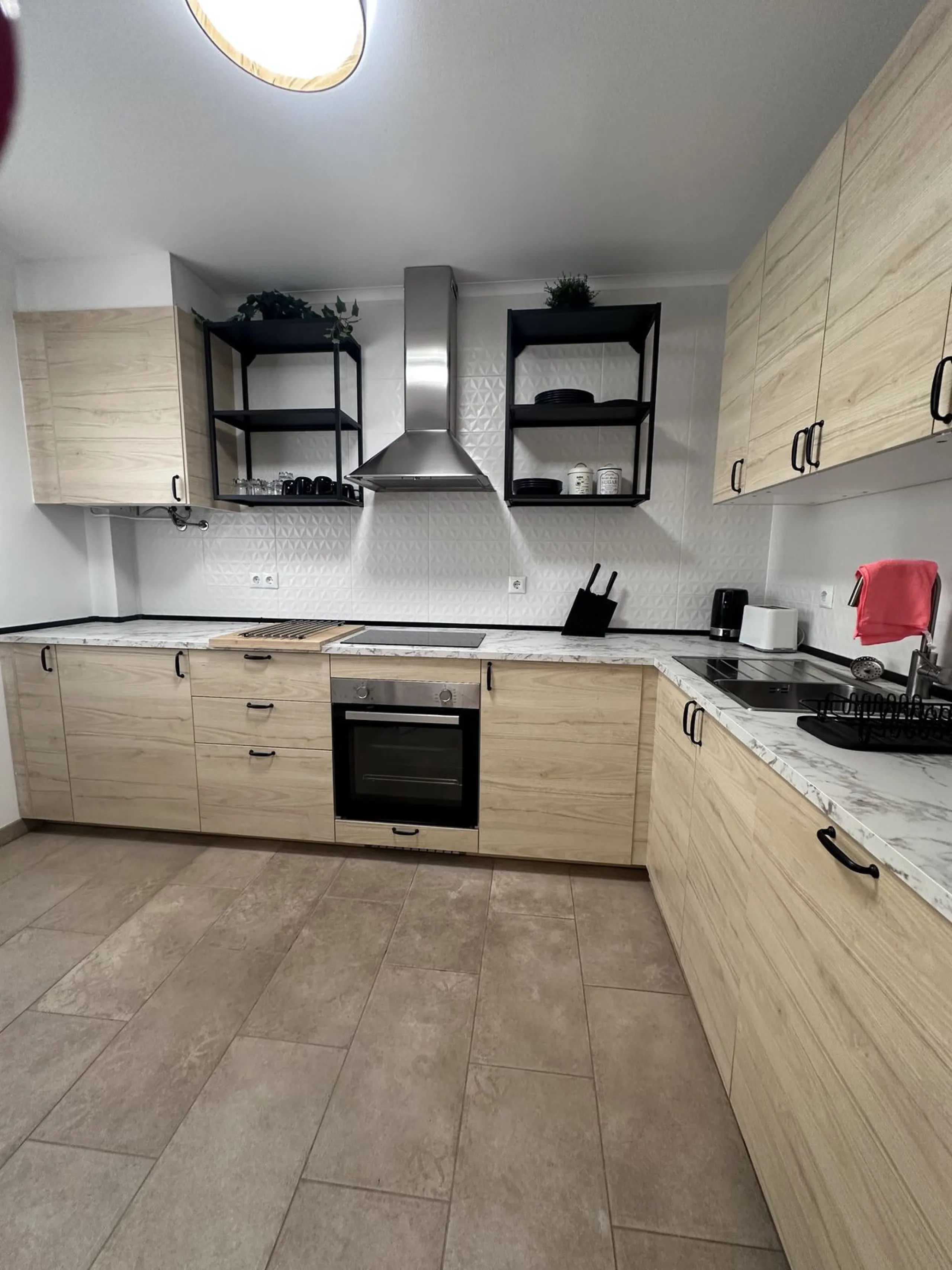 Middle Floor Apartment, Nueva Andalucía, Costa del Sol.