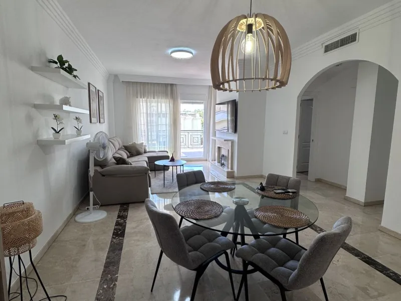 Middle Floor Apartment, Nueva Andalucía, Costa del Sol.
