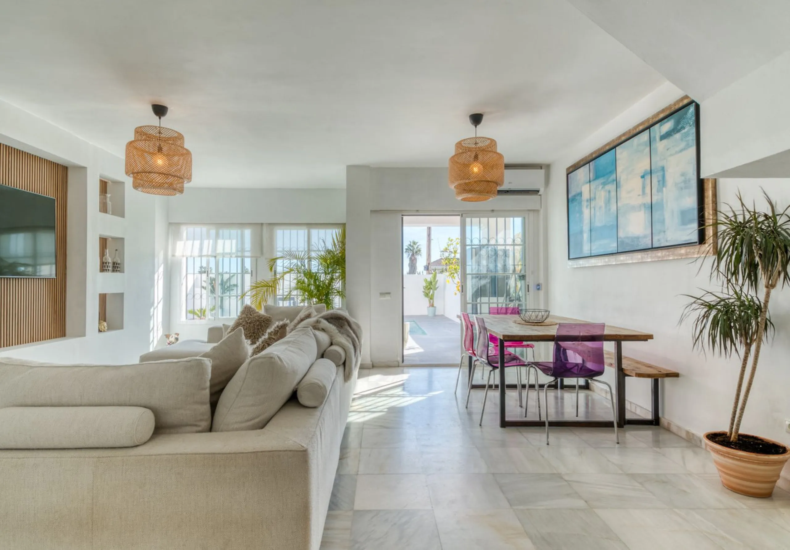 Stunning fully refurbished villa located in the sought after area of Bel Air on Estepona's New Golden Mile.
