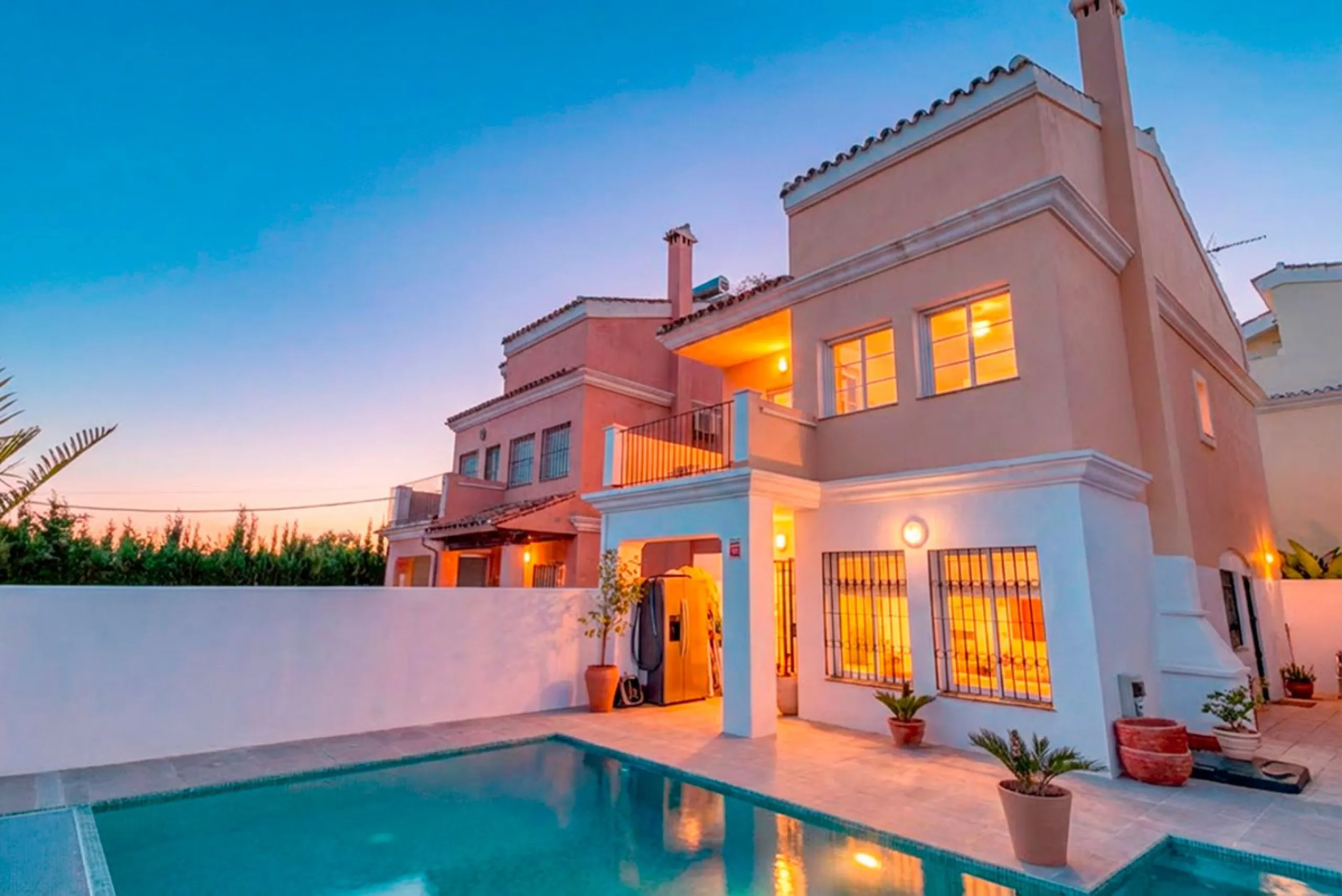 Stunning fully refurbished villa located in the sought after area of Bel Air on Estepona's New Golden Mile.
