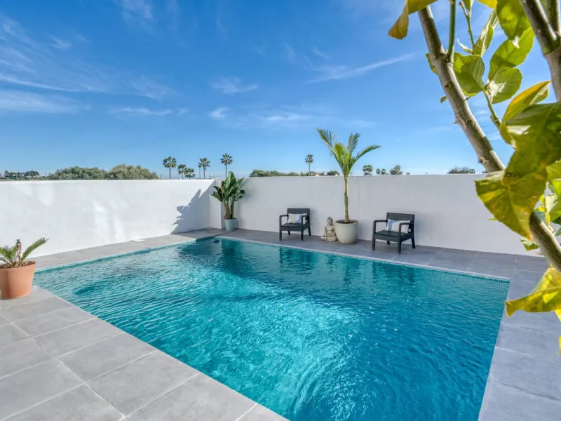 Stunning fully refurbished villa located in the sought after area of Bel Air on Estepona's New Golden Mile.