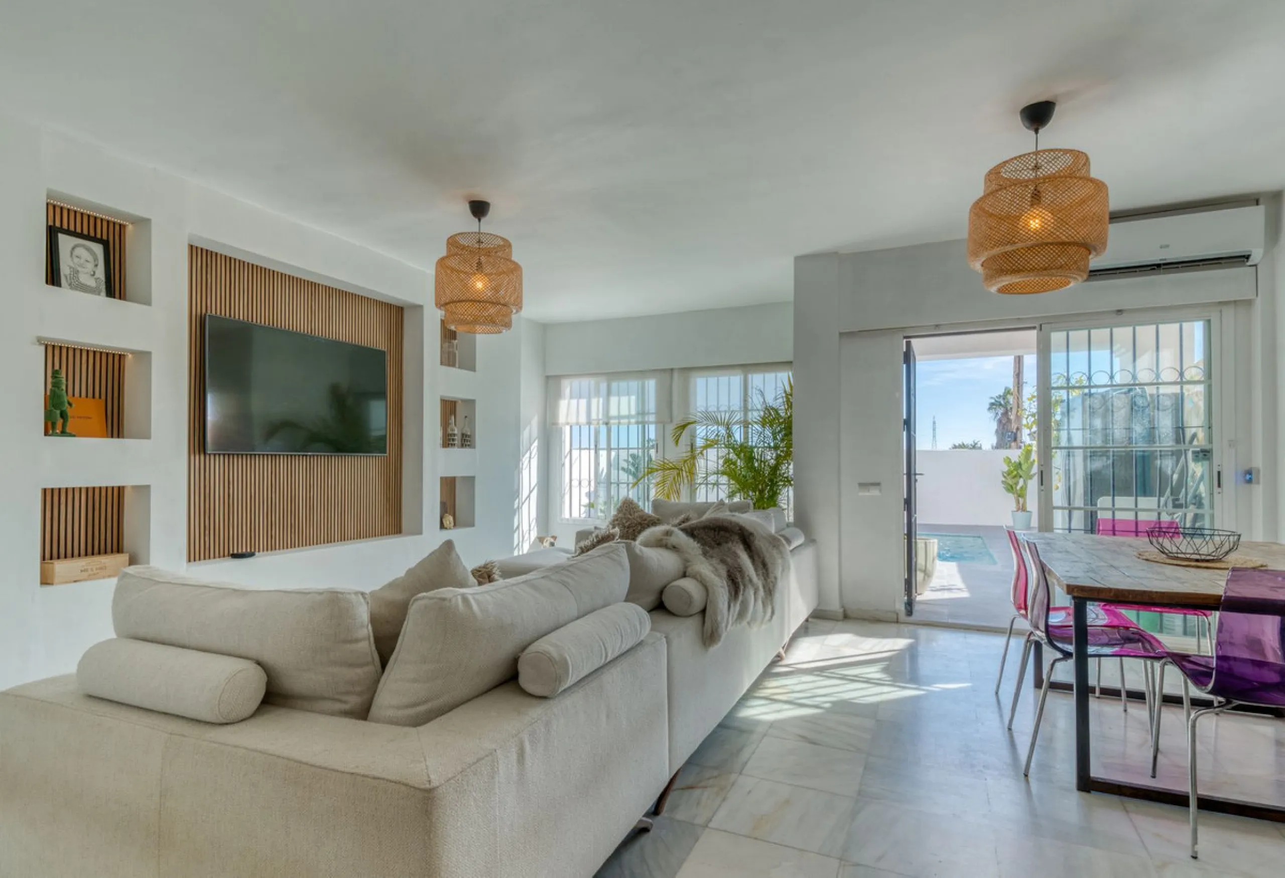 Stunning fully refurbished villa located in the sought after area of Bel Air on Estepona's New Golden Mile.