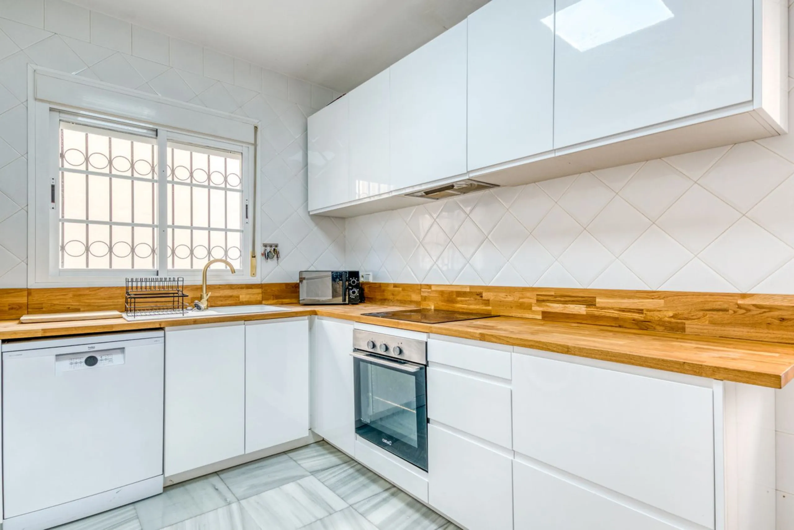 Stunning fully refurbished villa located in the sought after area of Bel Air on Estepona's New Golden Mile.