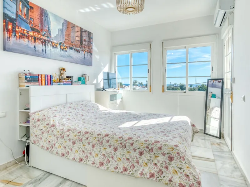 Stunning fully refurbished villa located in the sought after area of Bel Air on Estepona's New Golden Mile.