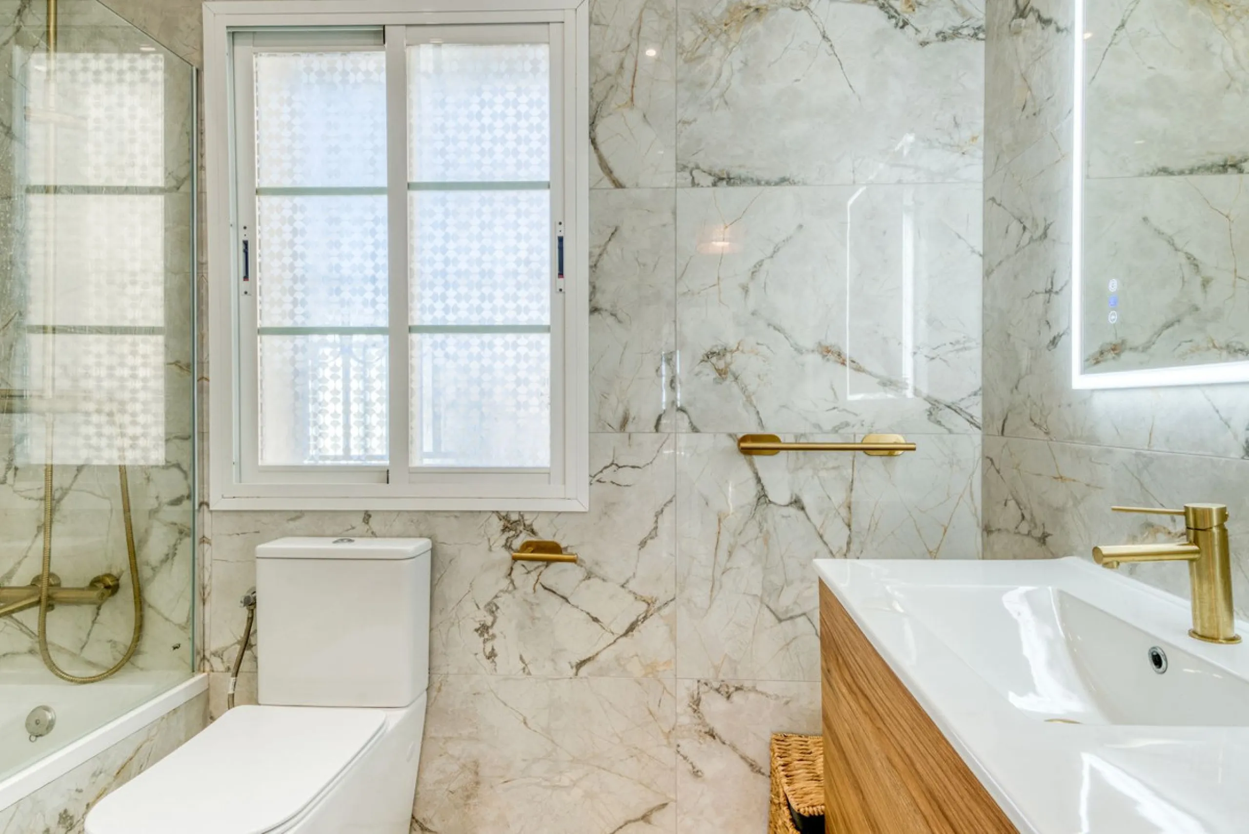 Stunning fully refurbished villa located in the sought after area of Bel Air on Estepona's New Golden Mile.
