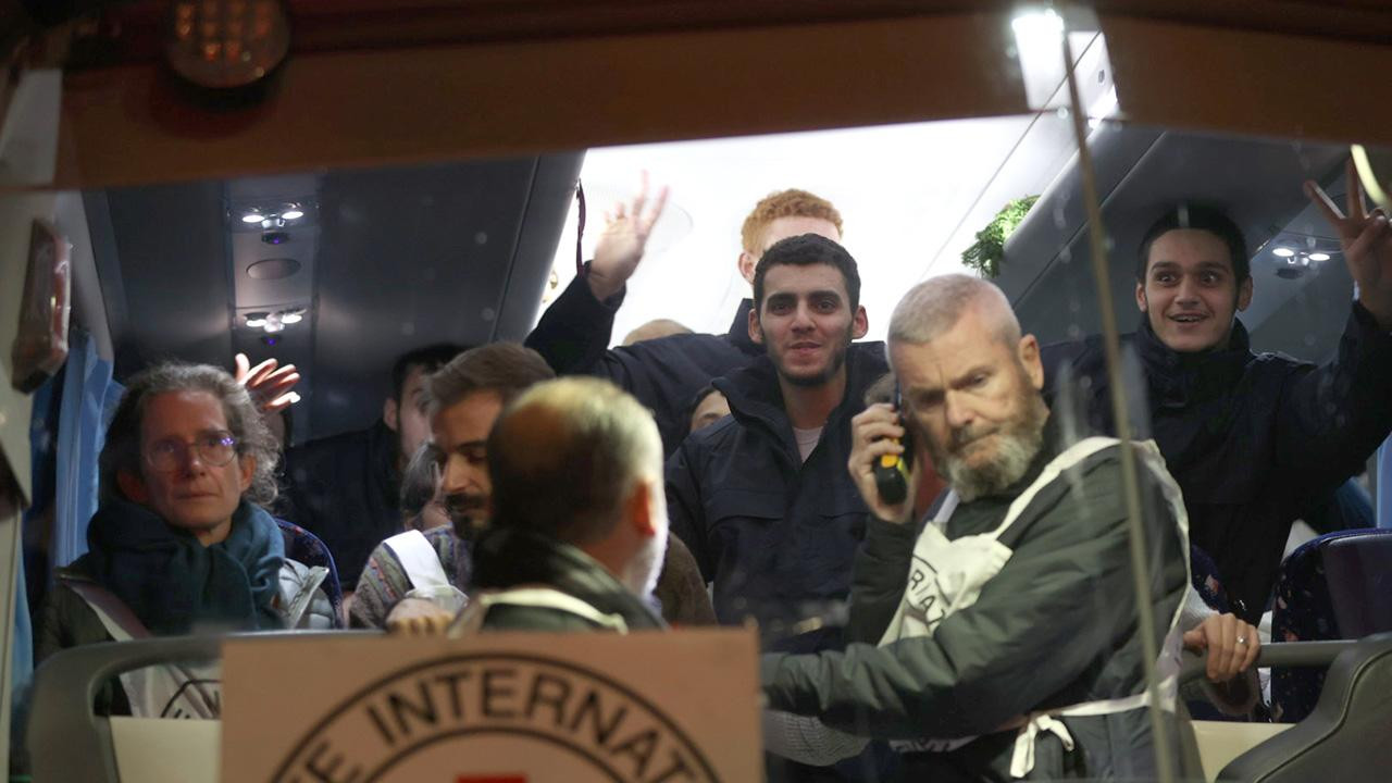 İsrail: "Azad ediləcək girovları qəbul etməyə hazırıq"