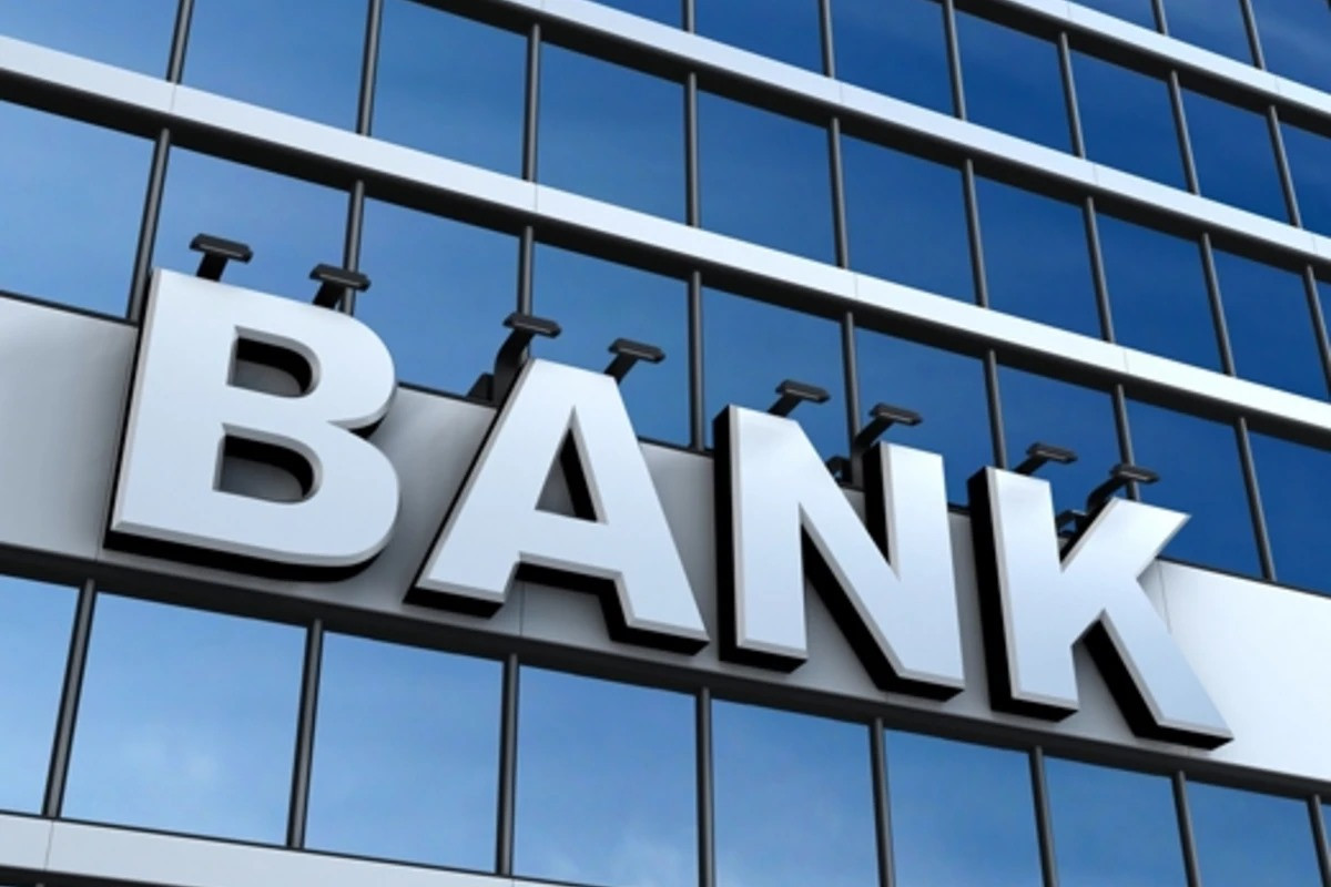 Bankların reyestri yeniləndi