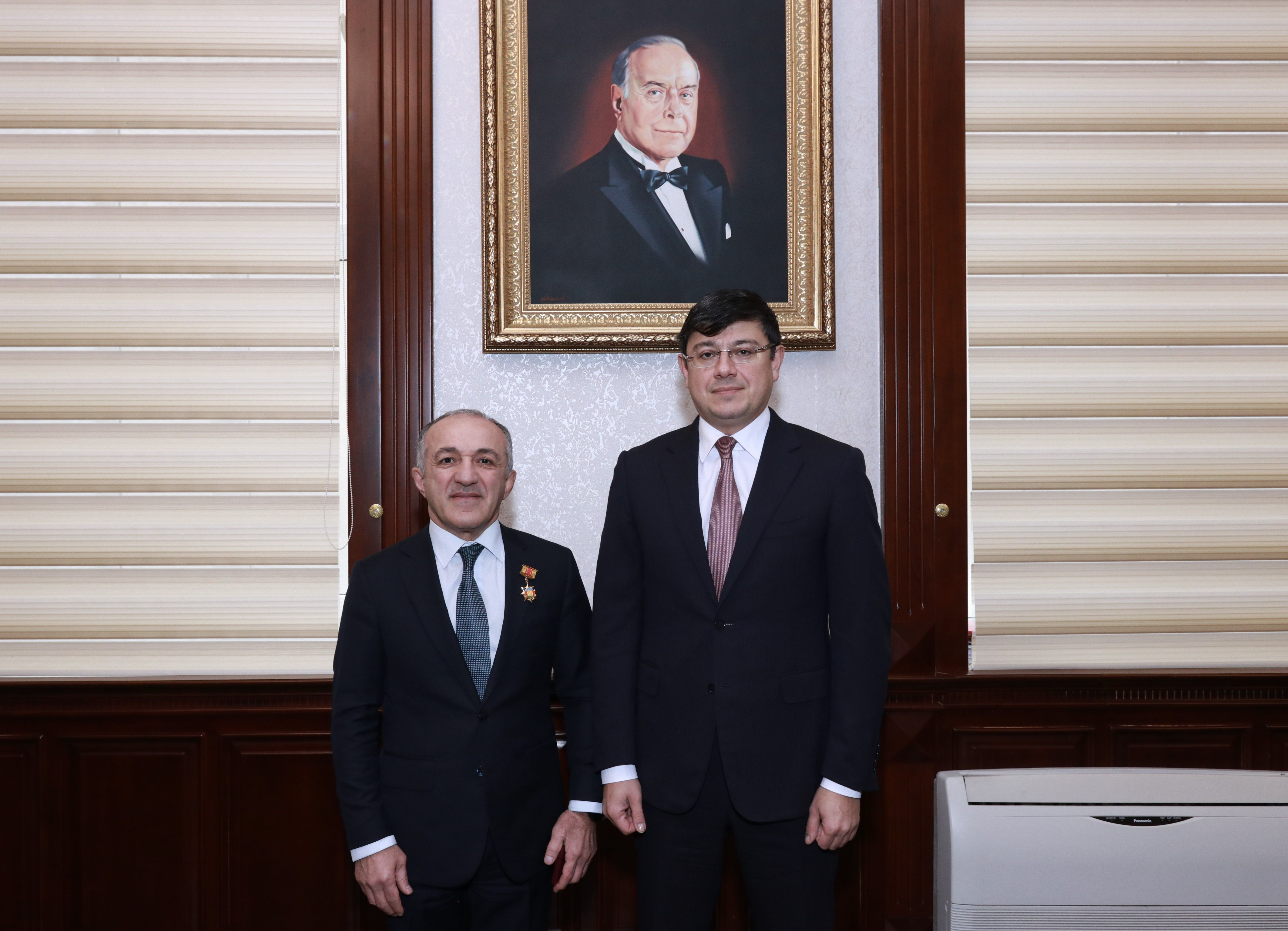 Diaspor təşkilatının rəhbərinə medal təqdim olundu