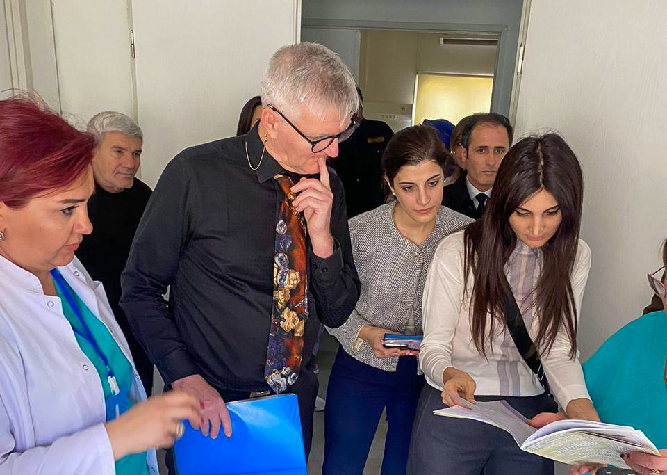 Tibb müəssisələrinin dəyərləndirilməsi üçün beynəlxalq ekspert dəvət edilib