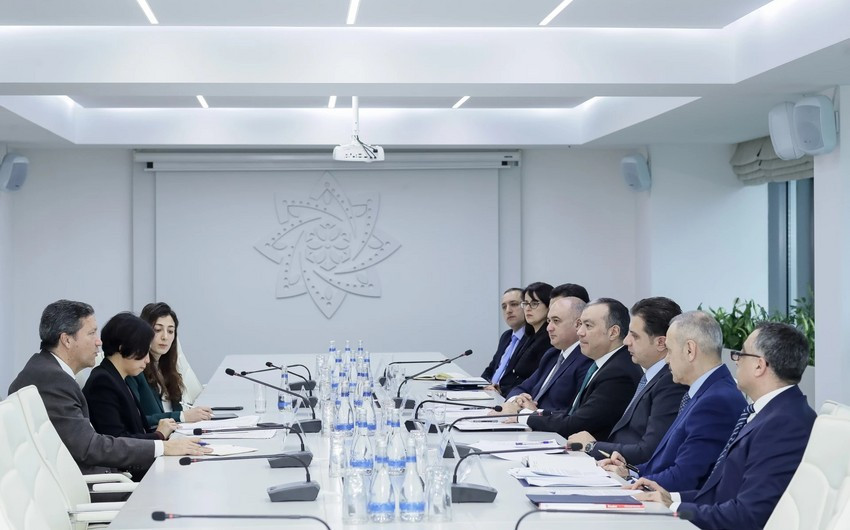 BVF Missiyası ilə Görüş: Azərbaycanda Sosial İslahatlar Müzakirə Olundu