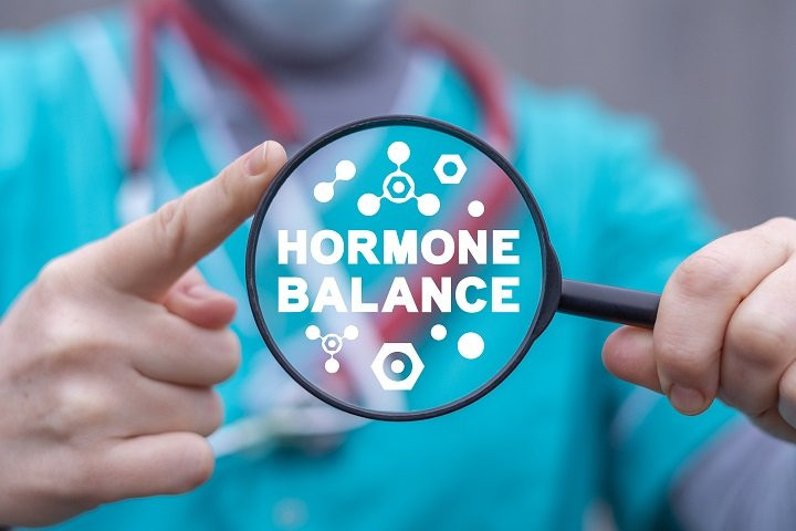Hormonal disbalans nədən yaranır?