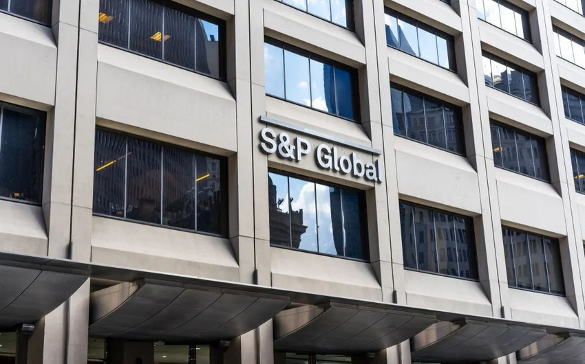 "S&P": Azərbaycan növbəti 2 ildə risk qiymətləndirməsinə əsaslanan bank nəzarətinə keçəcək