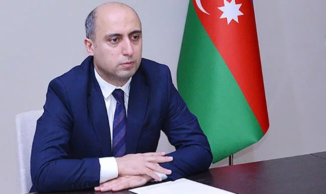 Rus bölməsində Azərbaycan ədəbiyyatı fənni ana dilində tədris olunacaq