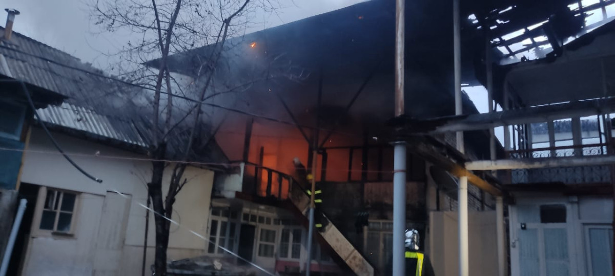 Fərdi yaşayış evində yanğın baş verib - FHN