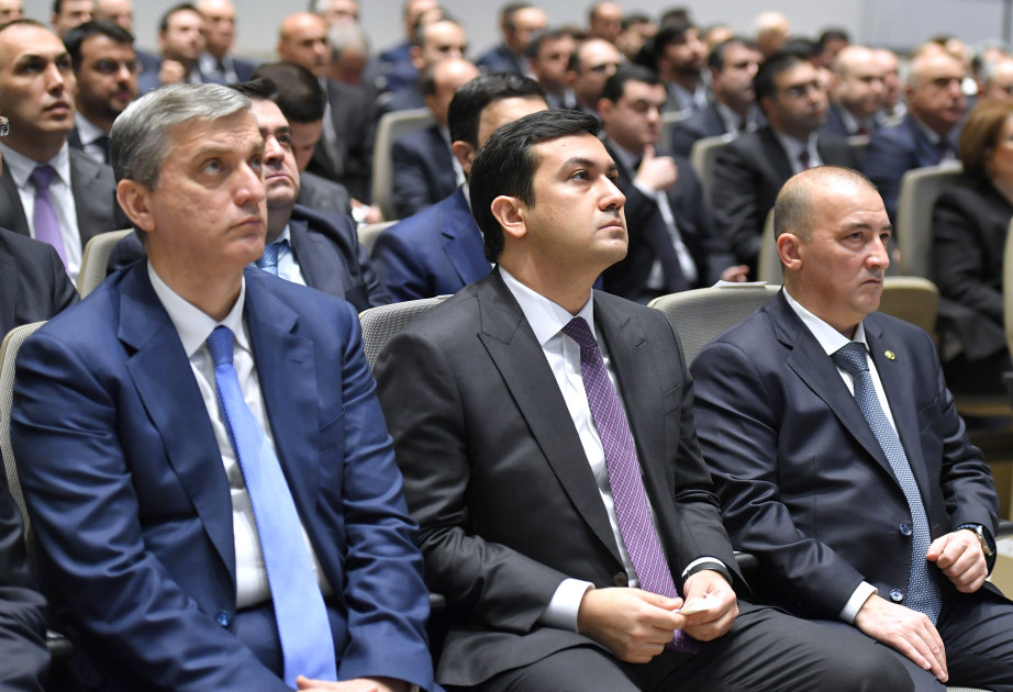 DVX rəisi: Qeyri-neft üzrə özəl sektorda əmək müqavilələri 82 faiz artıb