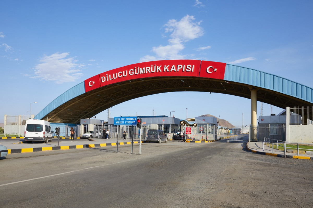 Azərbaycan-Türkiyə quru sərhədindən yalnız Naxçıvan qeydiyyatında olanlar giriş-çıxış edə bilər