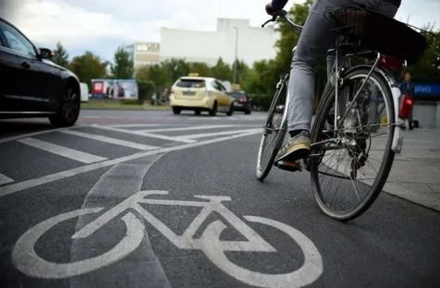 Velosiped parkinqləri üçün 1,1 milyonluq konstruksiyalar alınacaq