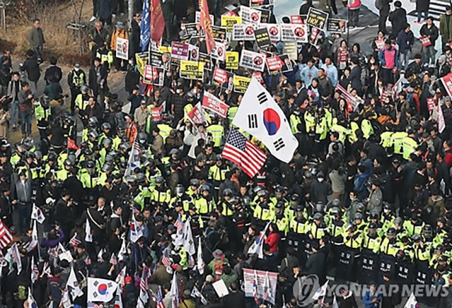 Koreyada Yun Sok Yola qarşı etiraz dalğası