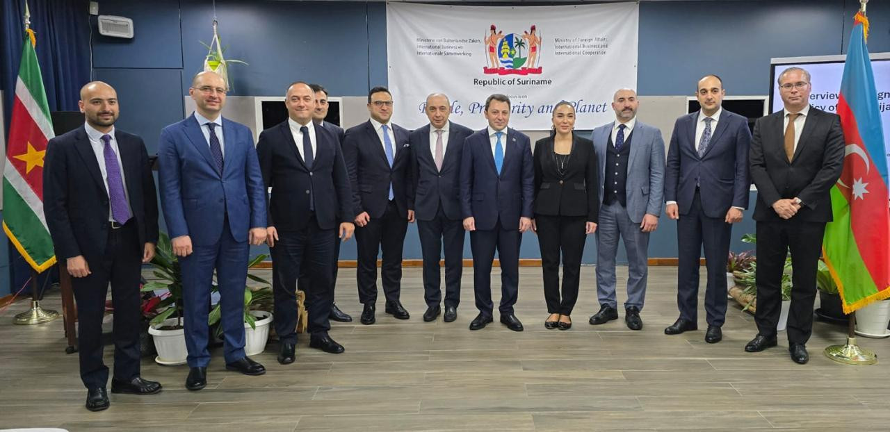 Azərbaycan və Surinam XİN-ləri arasında birinci siyasi məsləhətləşmələr keçirilib