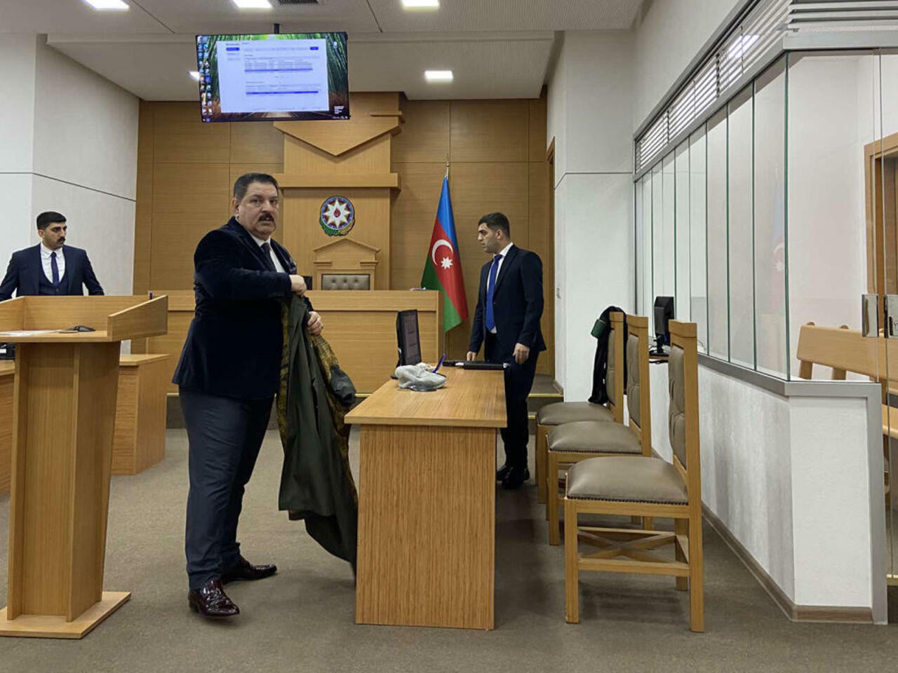 Ağadadaş Ağayevə hökm oxunub