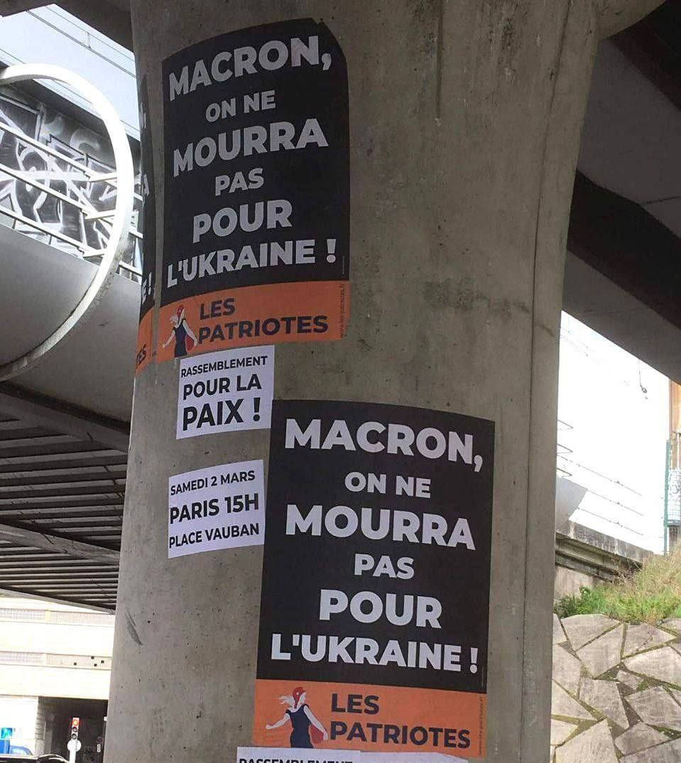 Parisdə etiraz aksiyası: "Makron, biz Ukrayna üçün ölməyəcəyik"