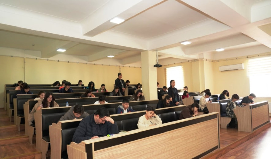Azərbaycan Dillər Universitetində Çin dili üzrə ixtisas imtahanları keçirilib