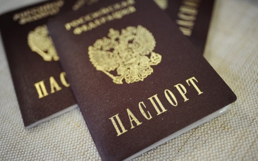 Estoniya biometrik olmayan Rusiya pasportlarının tanınmasını dayandıracaq