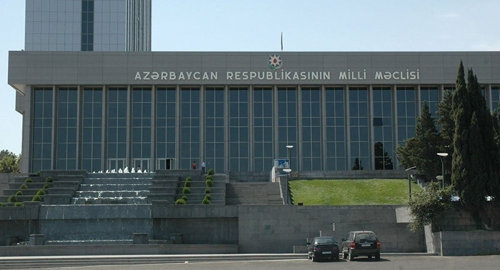 Milli Məclisdə kadr dəyişikliyi oldu