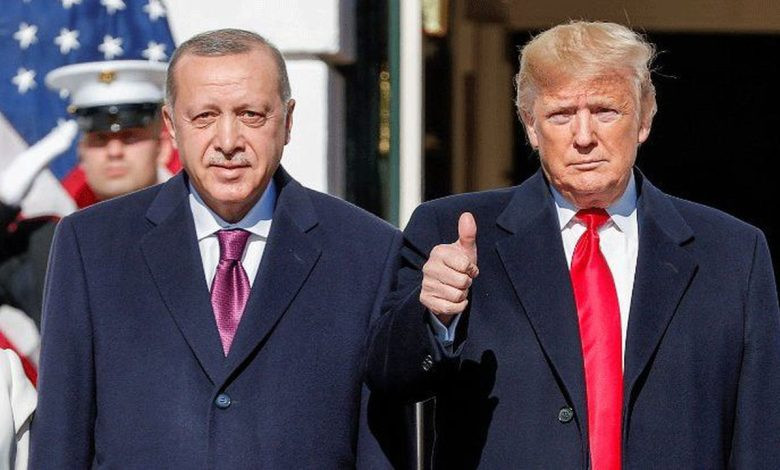 Tramp Ərdoğanı təriflədi