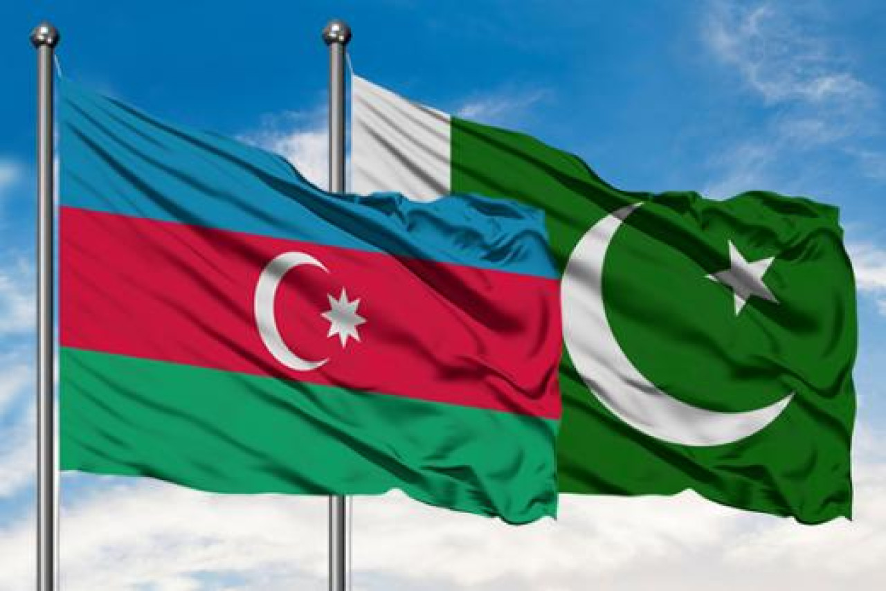 Baş nazirin müavini: Azərbaycanla əlaqələrinin möhkəmləndirilməsi Pakistan üçün əsas prioritet olaraq qalır