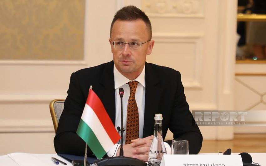 Siyarto: Ukrayna münaqişəsinin həlli üçün əsas razılaşmalar Rusiya və ABŞ arasında olmalıdır