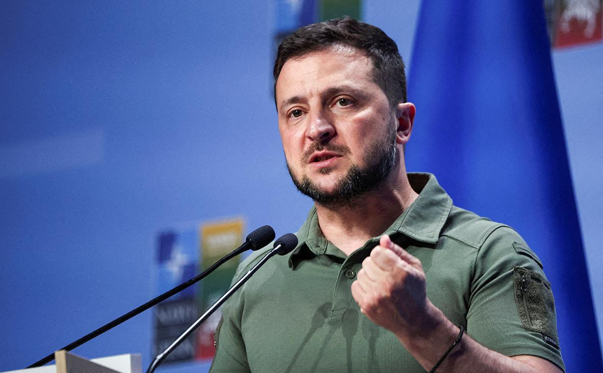Zelenski: ABŞ-lə mineral sazişi Aİ-yə üzvlüyü riskə atırsa, qəbul olunmayacaq